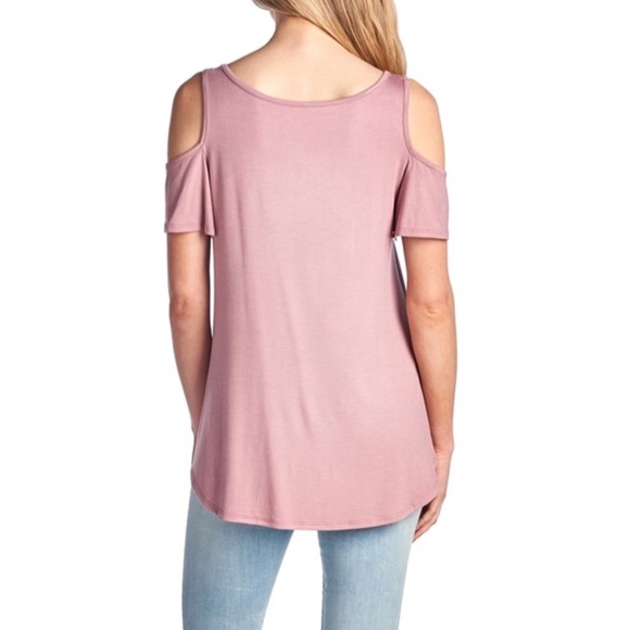 LAST 1❤️5⭐️For my mom Cold Shoulder Tee - Picture 2 of 3